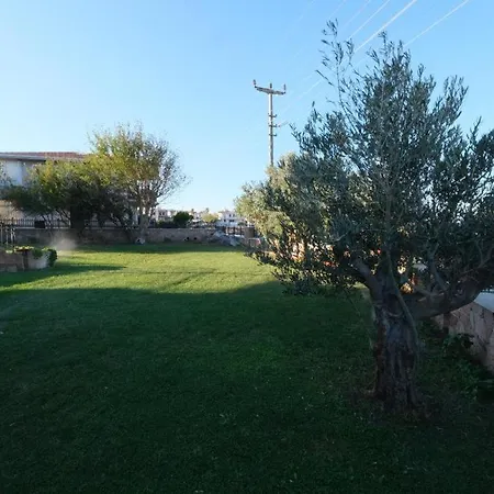 3 Oda Cunda Butik Otel Ayvalı